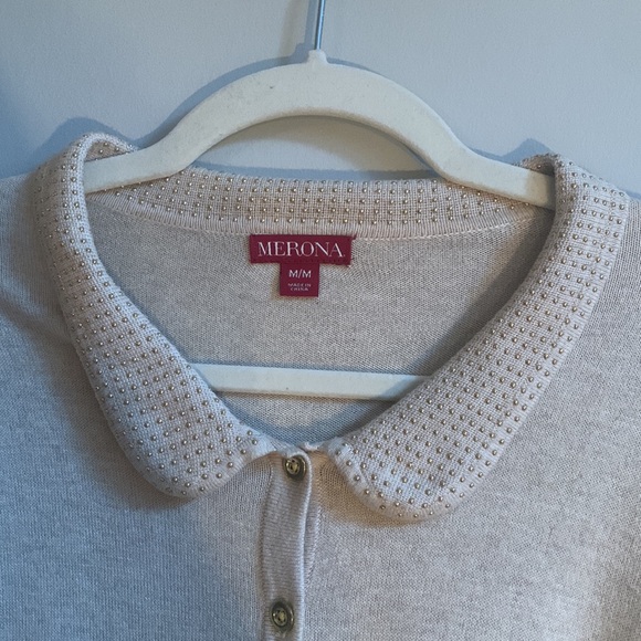 Merona, Sz M, cream colour cardigan, with gold studded French collar - Picture 3 of 7